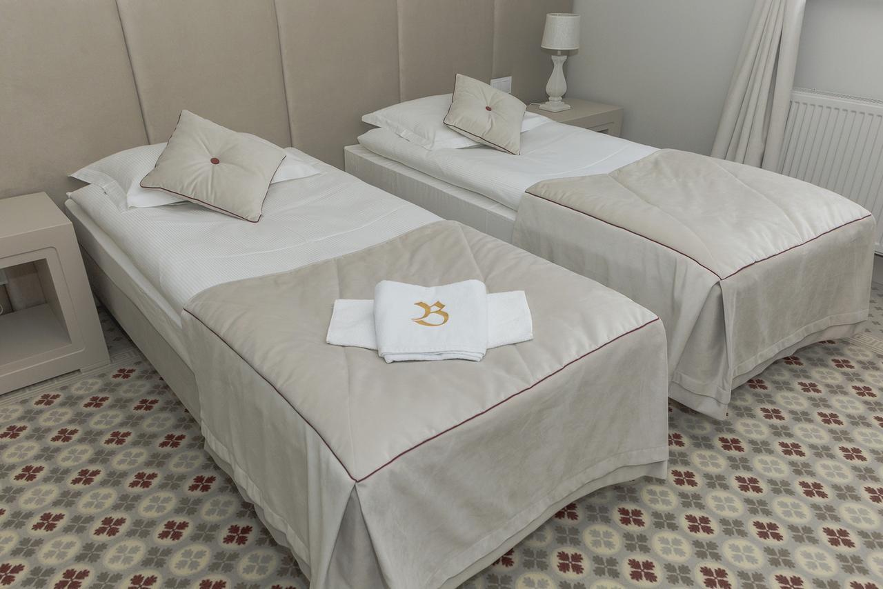 Basniowa Otel Wyszków Dış mekan fotoğraf