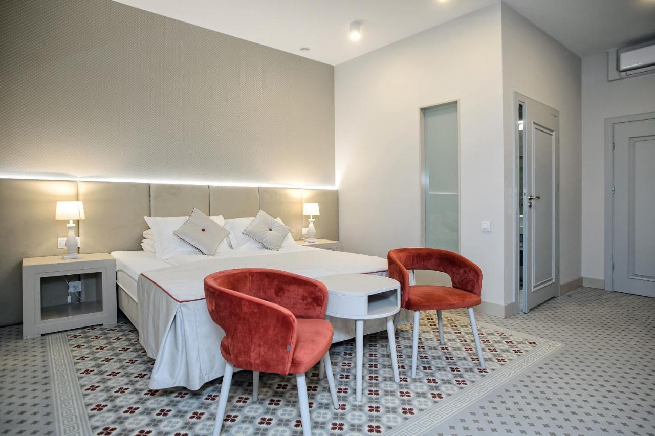 Basniowa Otel Wyszków Dış mekan fotoğraf