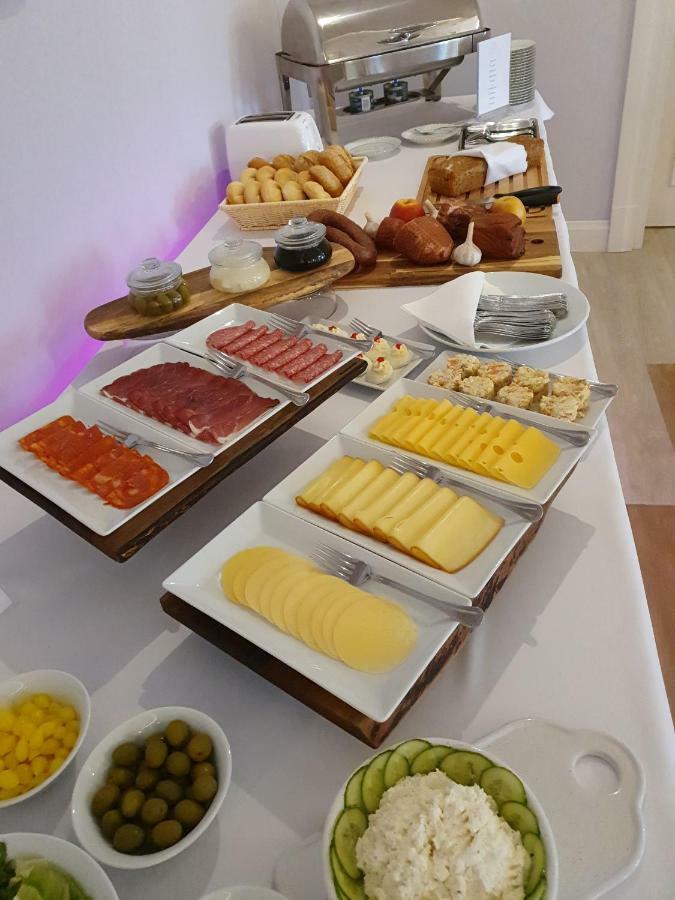 Basniowa Otel Wyszków Dış mekan fotoğraf